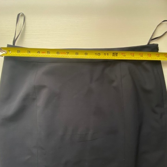 Lafayette 148 New York Virgin Wool Black Pencil Skirt Size 12 - Picture 13 of 17